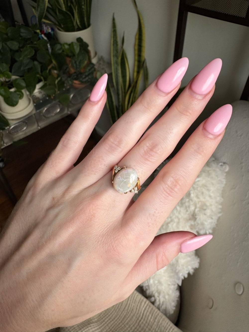 14K Yellow Gold Opal Ring Size 7